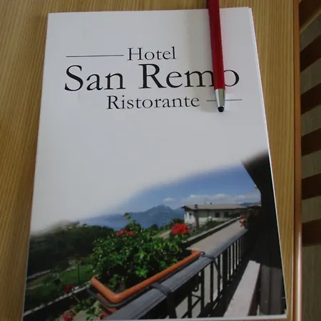 San Remo Отель Сан-Дзено-ди-Монтанья