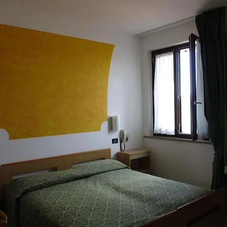 Hotel San Remo San Zeno di Montagna